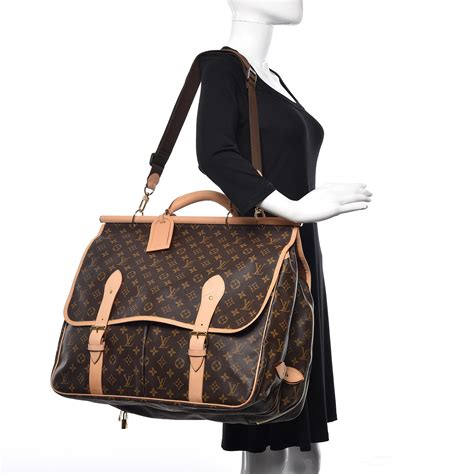 hunting bag louis vuitton|LOUIS VUITTON Monogram Sac Chasse Hunting Bag.